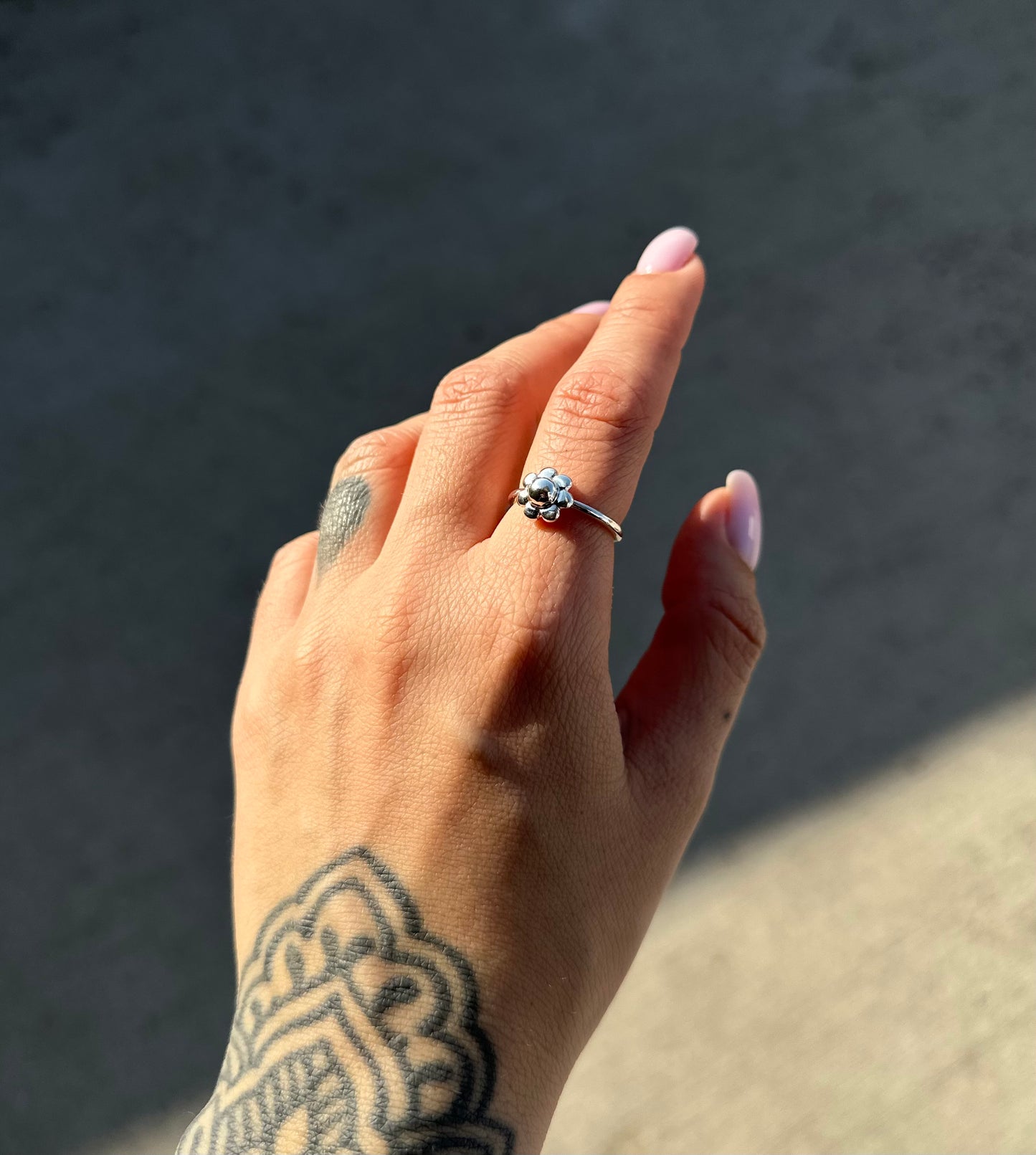 DAISY ring