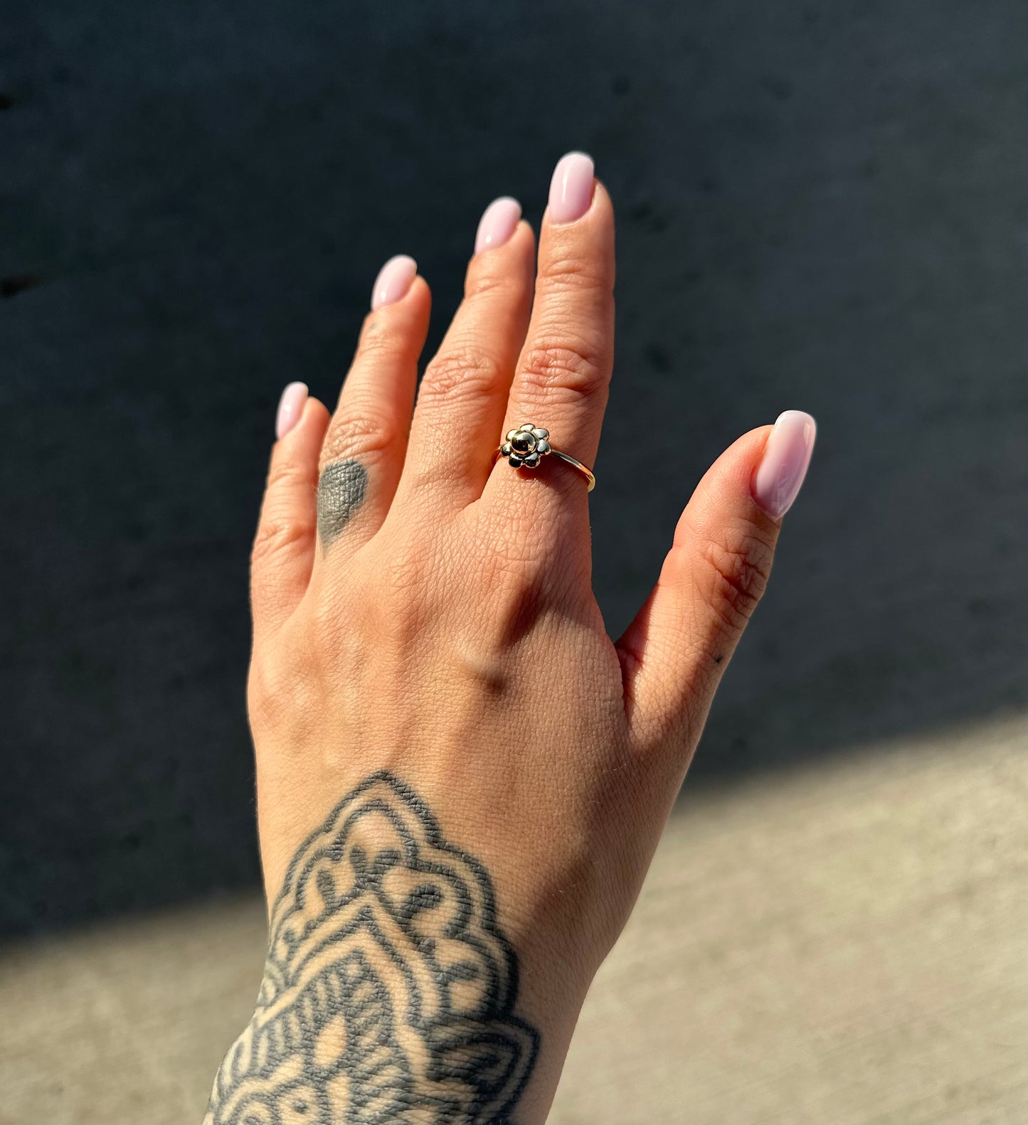GOLD DAISY ring