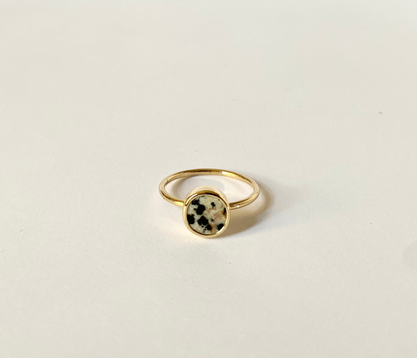 Gem Ring - Jaspis Dalmatyński Złoty