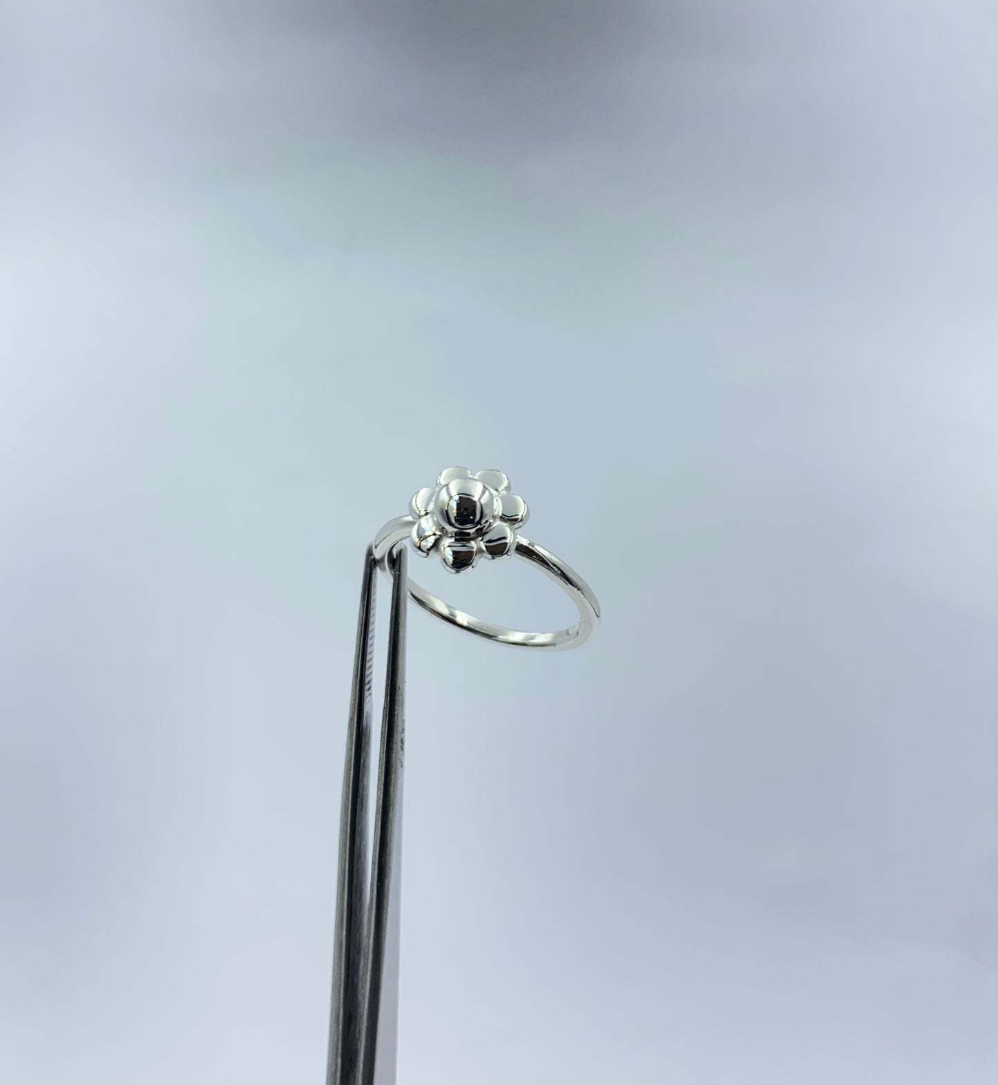 DAISY ring