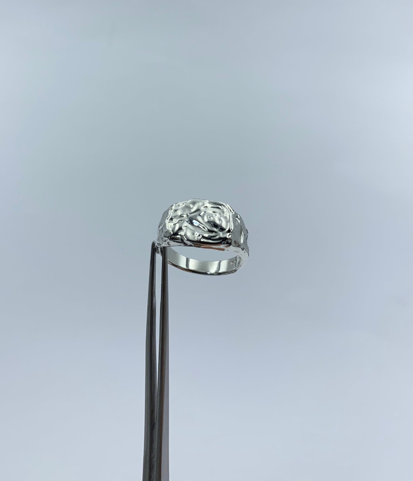 MELT signet
