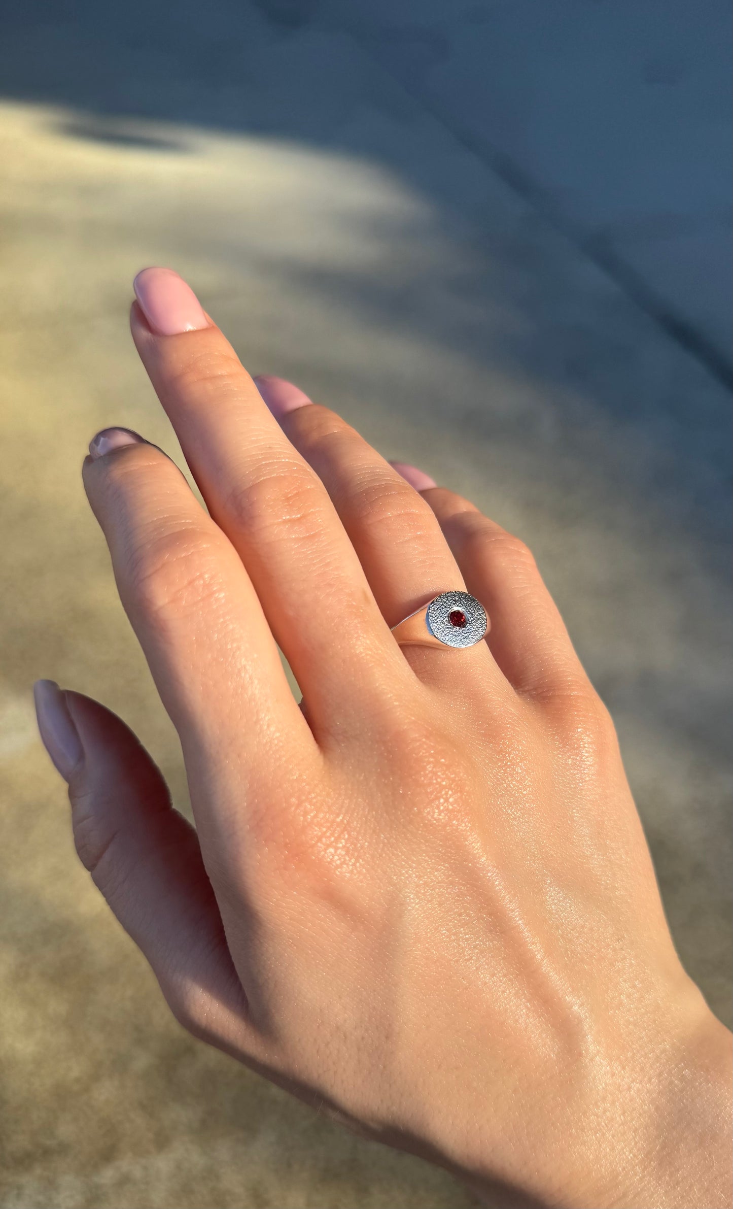 ROUND sygnet - Granat