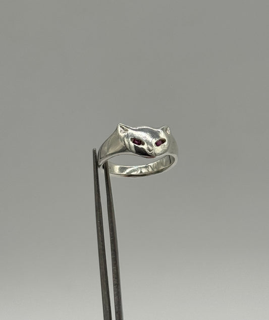 RUBY EYES KITTY ring